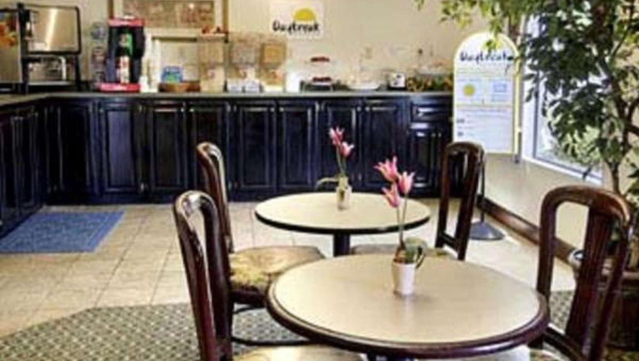 Gray Inn & Suites Ngoại thất bức ảnh