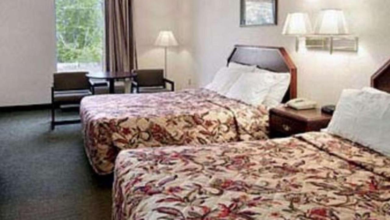 Gray Inn & Suites Ngoại thất bức ảnh