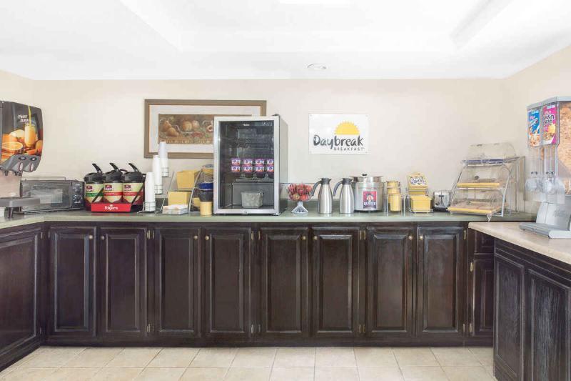 Gray Inn & Suites Ngoại thất bức ảnh